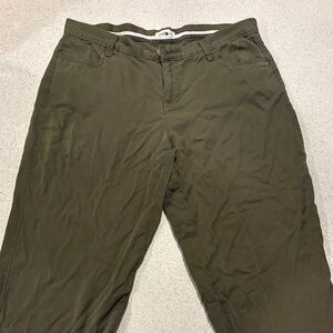 Liz Claiborne Womens Khaki Chinos